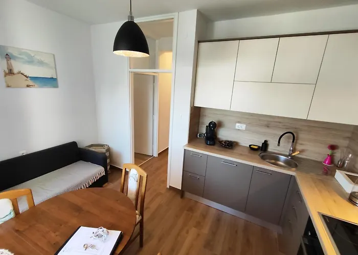 Апартаменты Michelle *